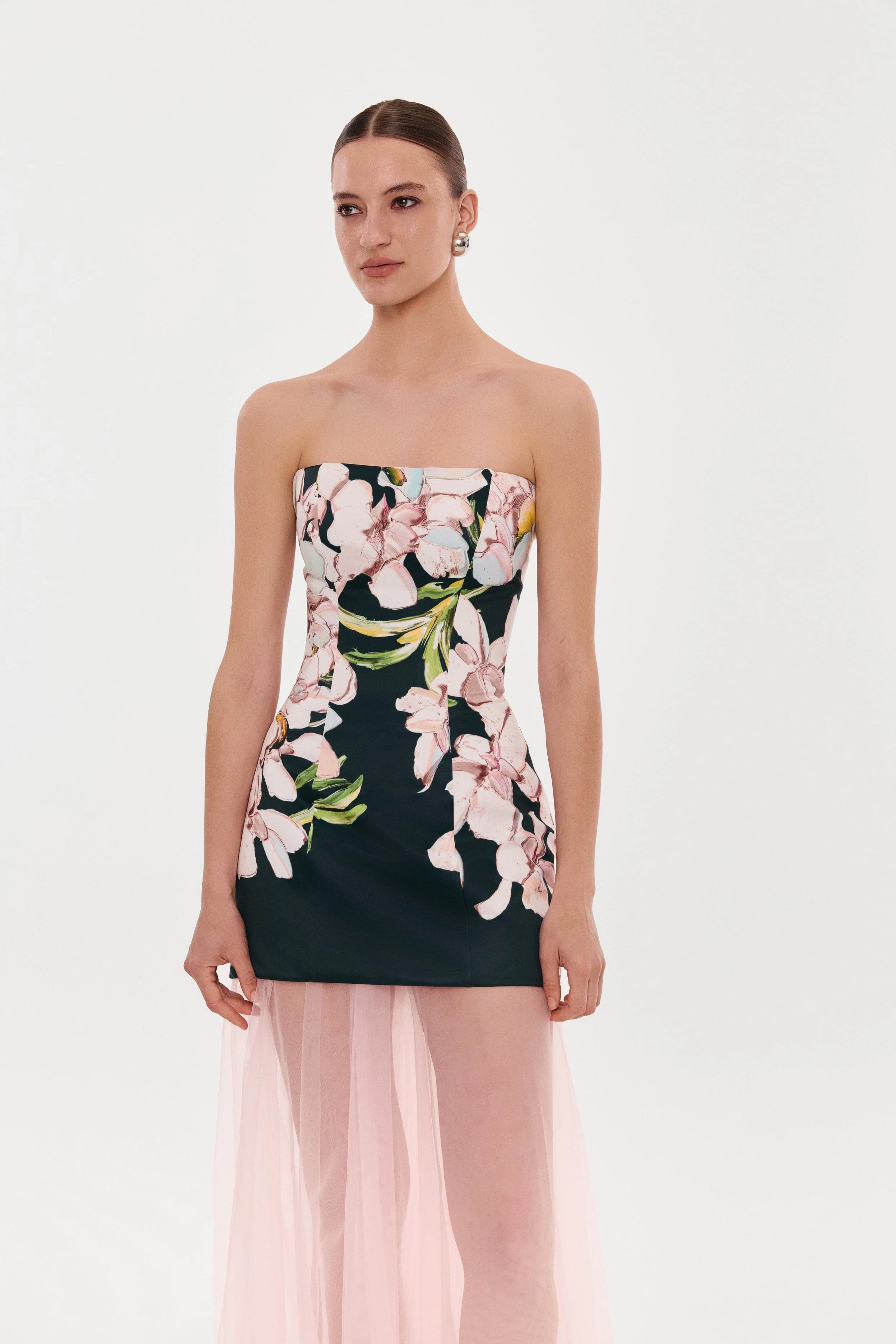 2-in-1 floral mini with a detachable candy pink sheer underskirt - Image 7