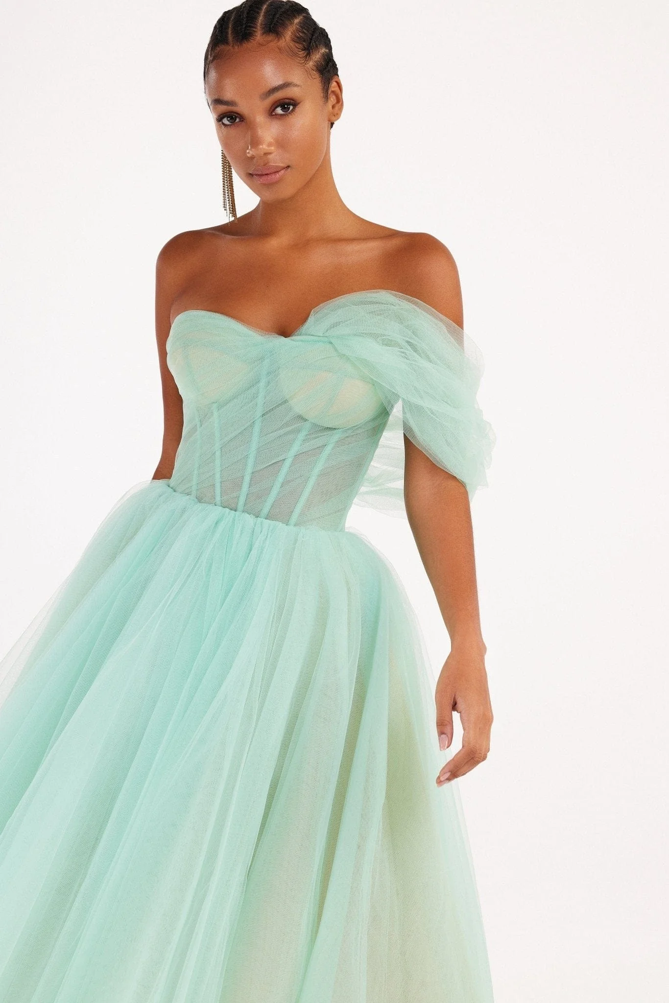 Cute one-shoulder minty green tulle midi dress