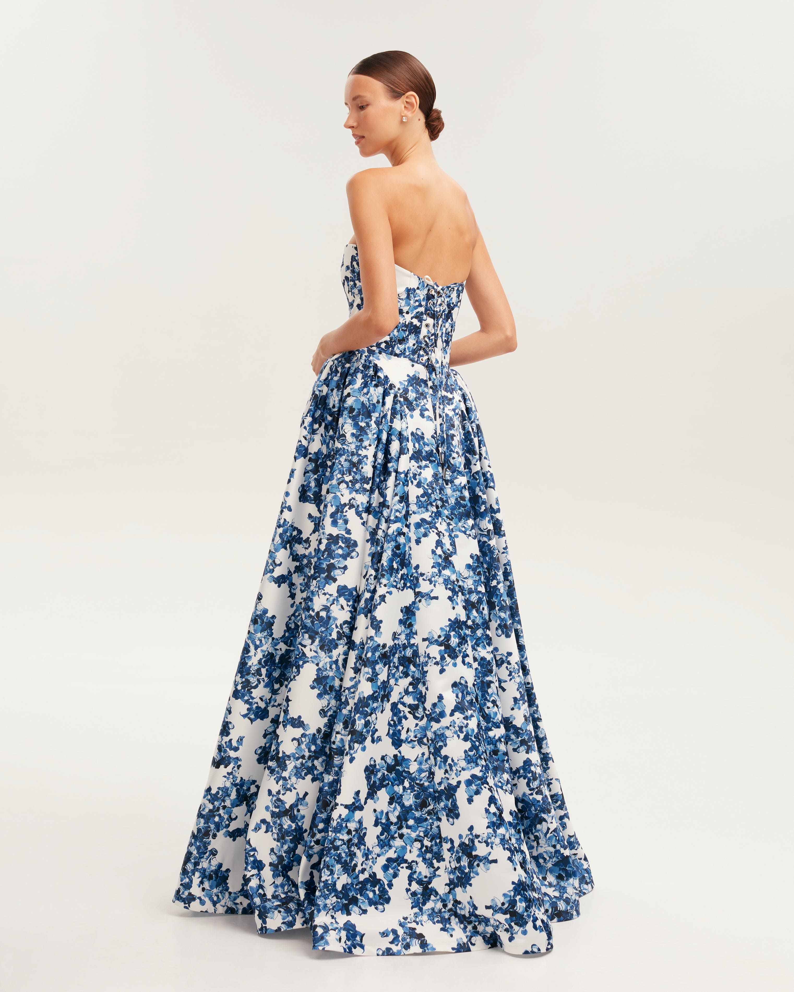 Ravishing blue hydrangea corset maxi dress, Garden of Eden - Image 3