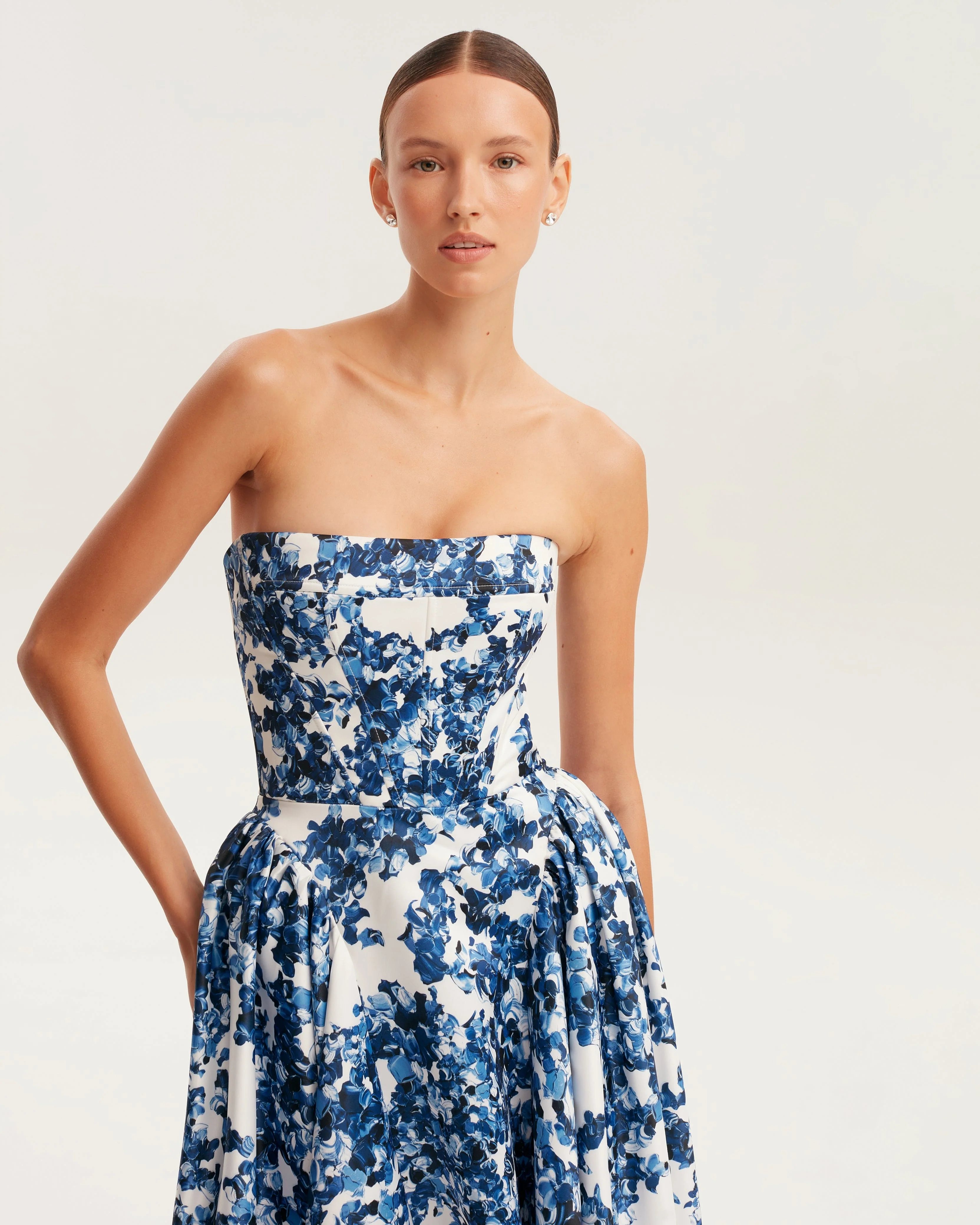 Ravishing blue hydrangea corset maxi dress, Garden of Eden - Image 5
